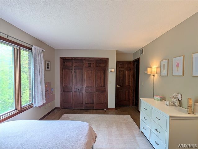 914 Underhill Road, Aurora, NY 14052