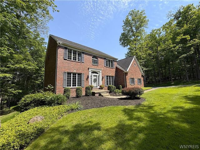 914 Underhill Road, Aurora, NY 14052