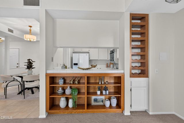245 S Holliston Avenue 309, Pasadena, CA 91106
