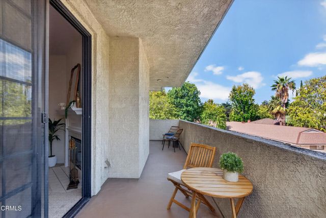 245 S Holliston Avenue 309, Pasadena, CA 91106
