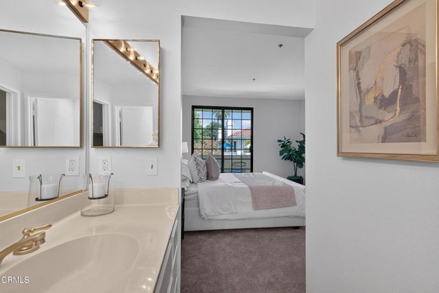 245 S Holliston Avenue 309, Pasadena, CA 91106