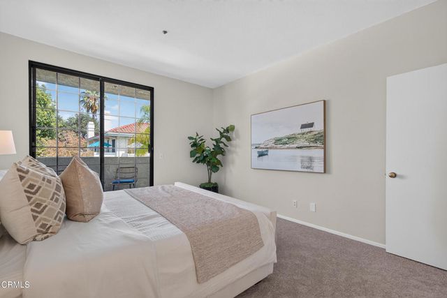 245 S Holliston Avenue 309, Pasadena, CA 91106