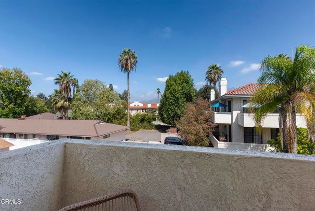 245 S Holliston Avenue 309, Pasadena, CA 91106