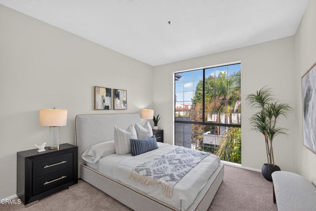 245 S Holliston Avenue 309, Pasadena, CA 91106