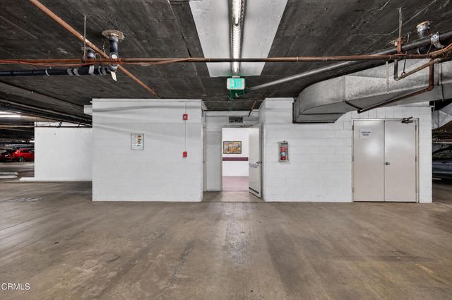 245 S Holliston Avenue 309, Pasadena, CA 91106