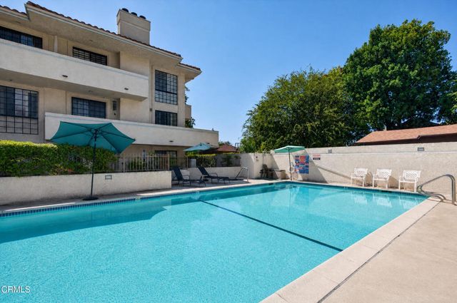 245 S Holliston Avenue 309, Pasadena, CA 91106