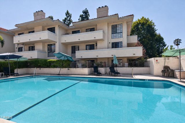 245 S Holliston Avenue 309, Pasadena, CA 91106