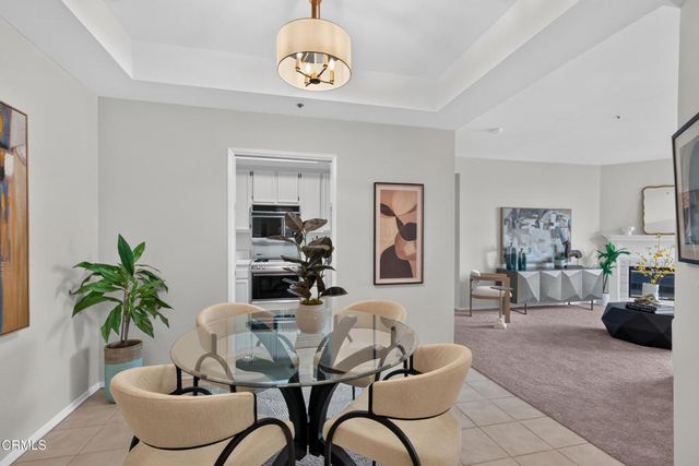 245 S Holliston Avenue 309, Pasadena, CA 91106