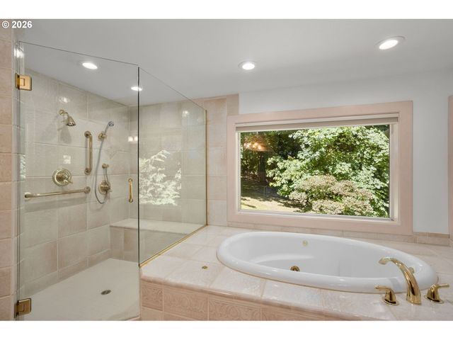 11025 S TRYON Ave, Portland, OR 97219