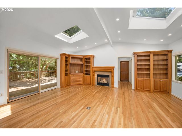 11025 S TRYON Ave, Portland, OR 97219