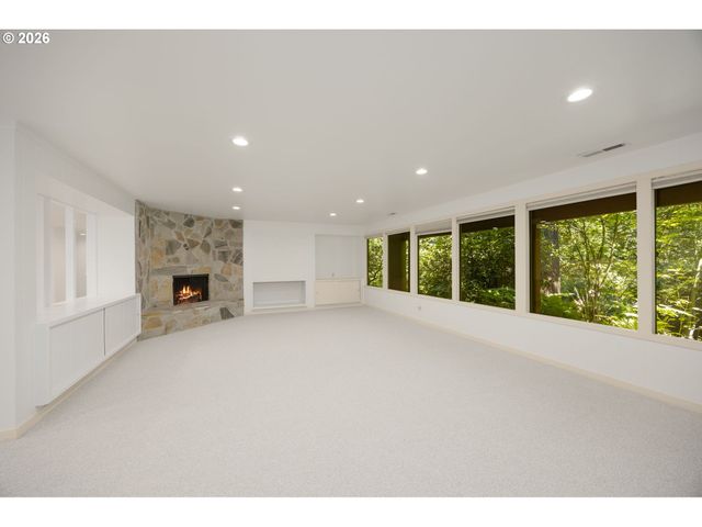 11025 S TRYON Ave, Portland, OR 97219