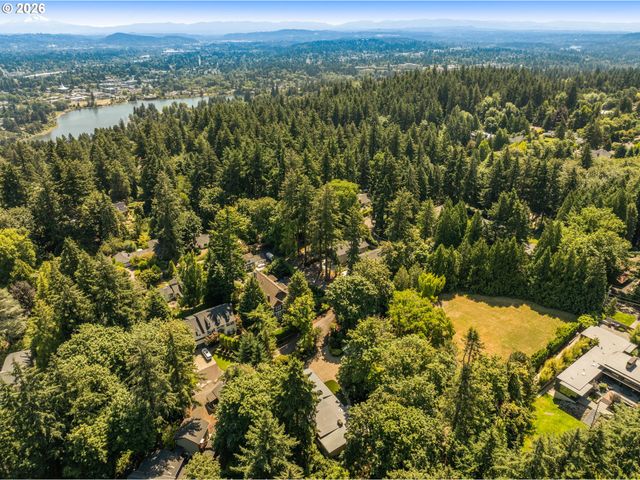 11025 S TRYON Ave, Portland, OR 97219