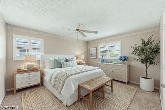 1549 Sandpiper ST 82, Naples, FL 34102