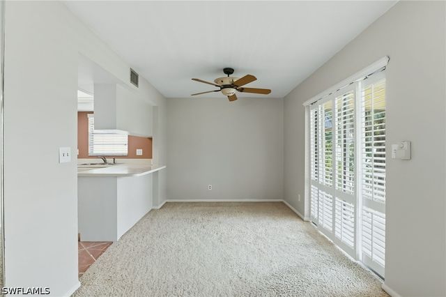 1549 Sandpiper ST 82, Naples, FL 34102