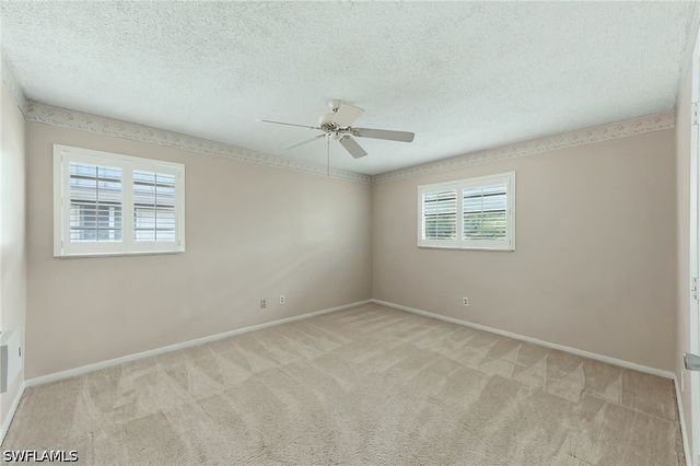 1549 Sandpiper ST 82, Naples, FL 34102