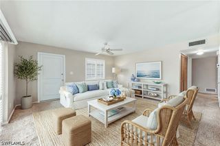 1549 Sandpiper ST 82, Naples, FL 34102
