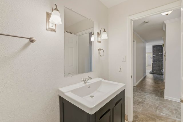 1129 Mercer Drive, Tallahassee, FL 32312