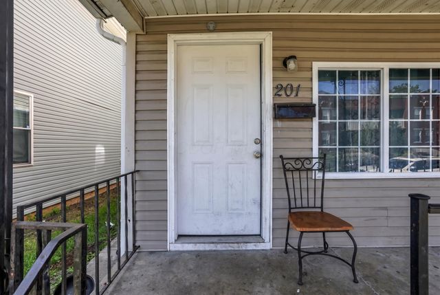 199-201 E Innis Avenue, Columbus, OH 43207