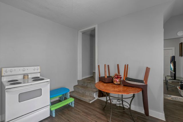 199-201 E Innis Avenue, Columbus, OH 43207