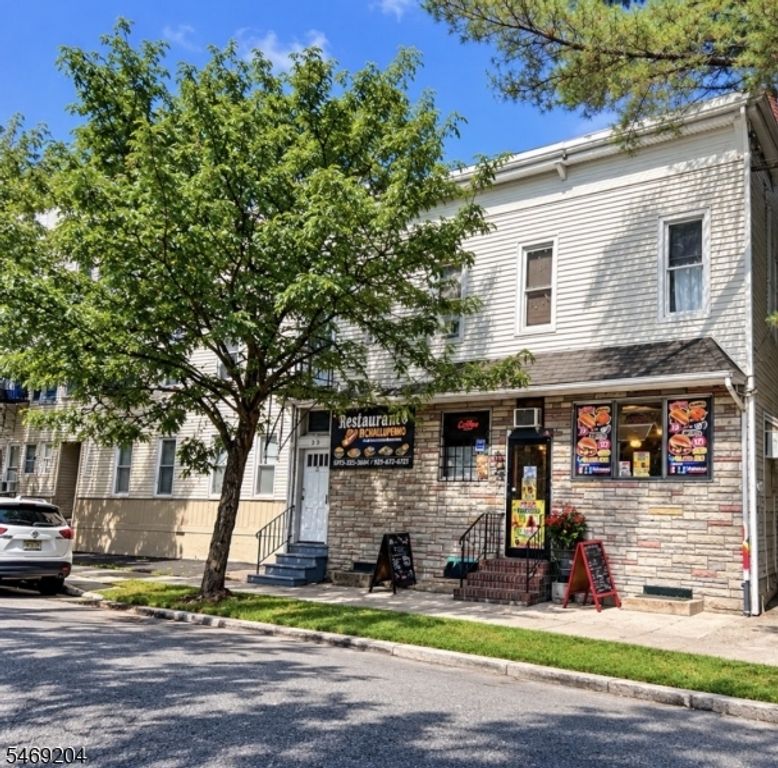 45 Parker Ave, Passaic City, NJ 07055 — photo 4