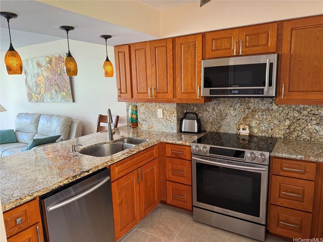 84-710 Kili Drive D2014, Waianae, HI 96792