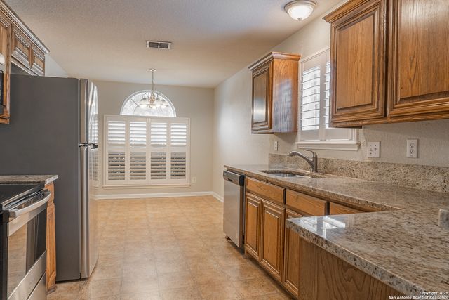 6039 Still Meadow, San Antonio, TX 78222