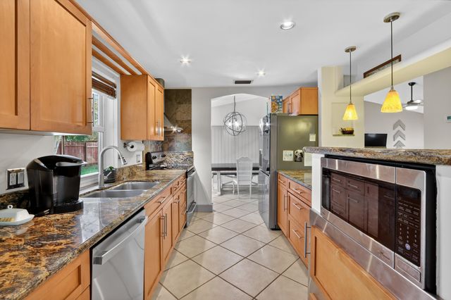 4139 Wingo Street, Jupiter, FL 33469