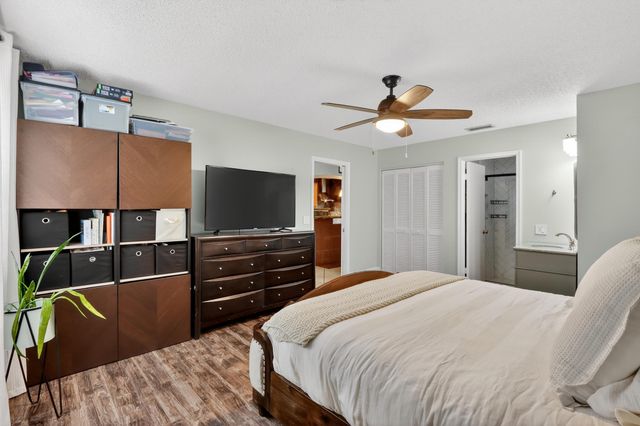 4139 Wingo Street, Jupiter, FL 33469