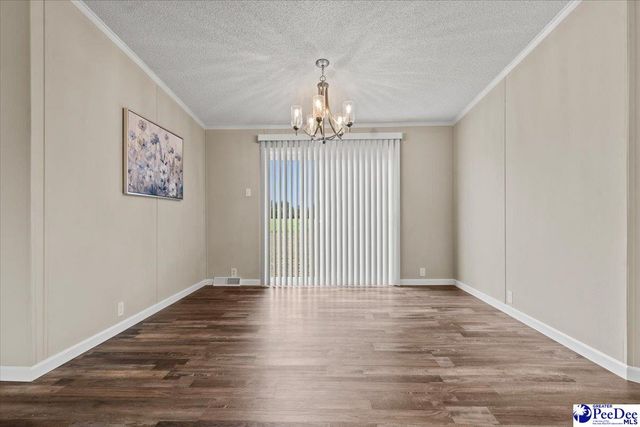 427 E Friendfield Rd, Coward, SC 29530