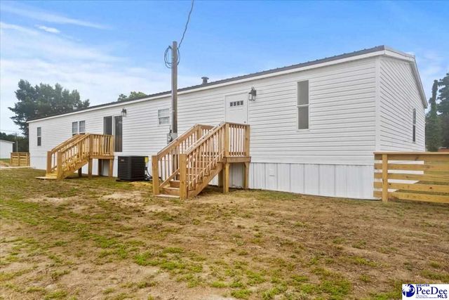 427 E Friendfield Rd, Coward, SC 29530