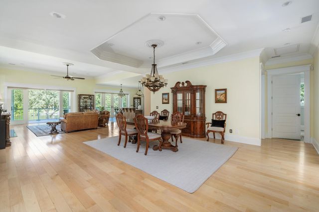 1391 Royston Road, Mount Pleasant, SC 29464