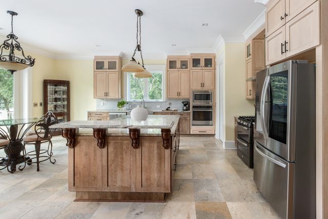 1391 Royston Road, Mount Pleasant, SC 29464