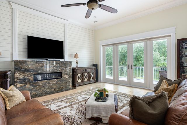 1391 Royston Road, Mount Pleasant, SC 29464