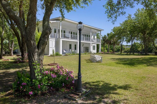 1391 Royston Road, Mount Pleasant, SC 29464