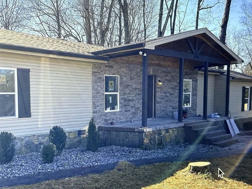 1019 Keytown Rd, Portland, TN 37148