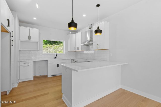 15 Footpath Way, Lake George, NY 12845