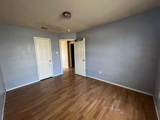 107 Cascade Court, Red Oak, TX 75154