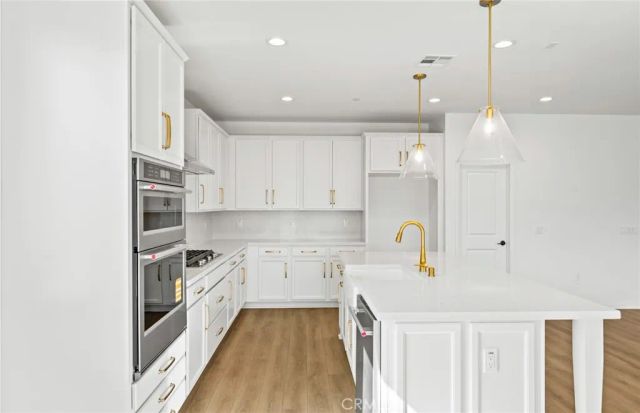 4021 Hudson Lane, Lake Elsinore, CA 92530