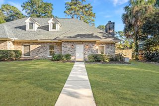 415 Joshua Ct, Beaufort, SC 29902