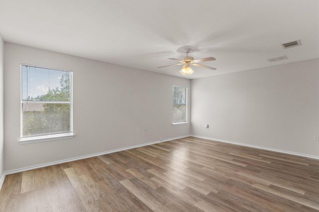 5825 Silver Screen DR, Austin, TX 78747