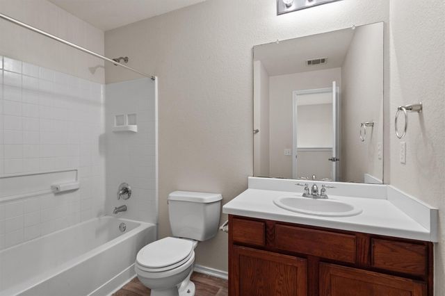 5825 Silver Screen DR, Austin, TX 78747
