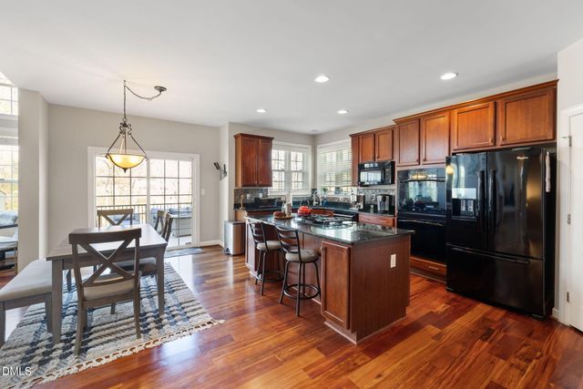 104 Woodlawn Drive, Hillsborough, NC 27278