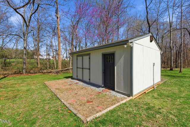 104 Woodlawn Drive, Hillsborough, NC 27278