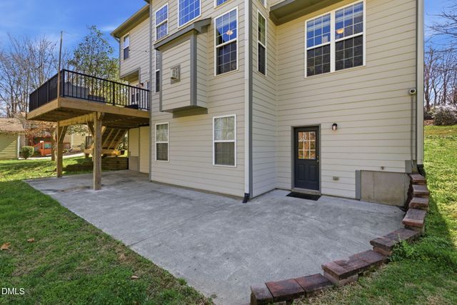 104 Woodlawn Drive, Hillsborough, NC 27278