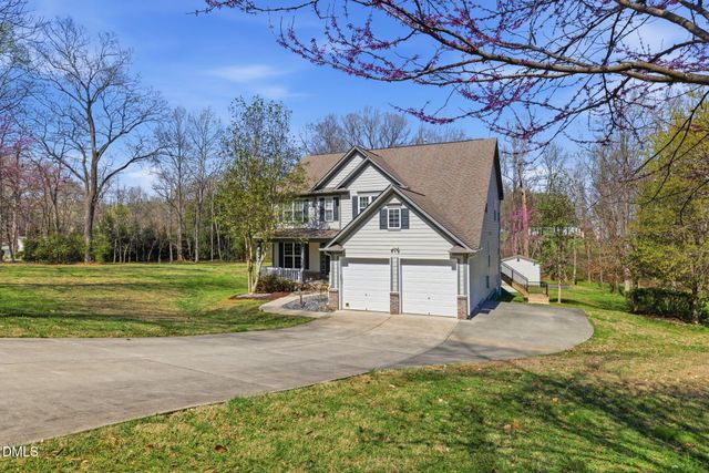 104 Woodlawn Drive, Hillsborough, NC 27278