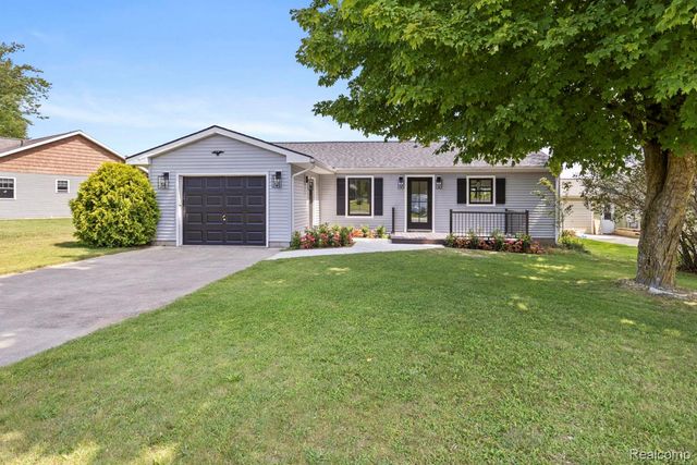 3133 BULL DOG Lane, Surrey Township, MI 48622