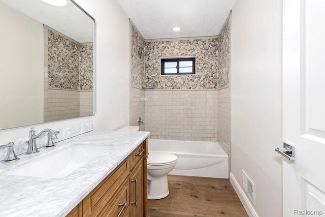 3133 BULL DOG Lane, Surrey Township, MI 48622