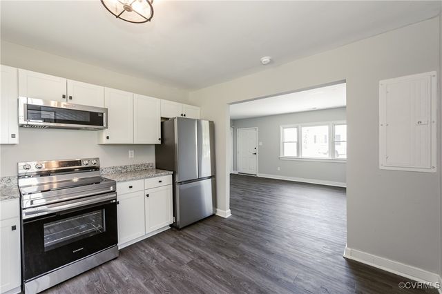 111 N Mapleleaf Ave, Highland Springs, VA 23075