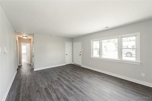 111 N Mapleleaf Ave, Highland Springs, VA 23075
