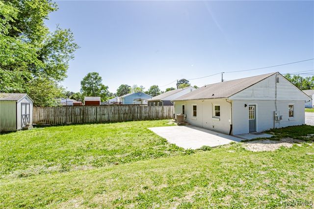 111 N Mapleleaf Ave, Highland Springs, VA 23075